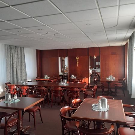 Hotel Zum Mueckenberger Hof Lauchhammer Zewnętrze zdjęcie