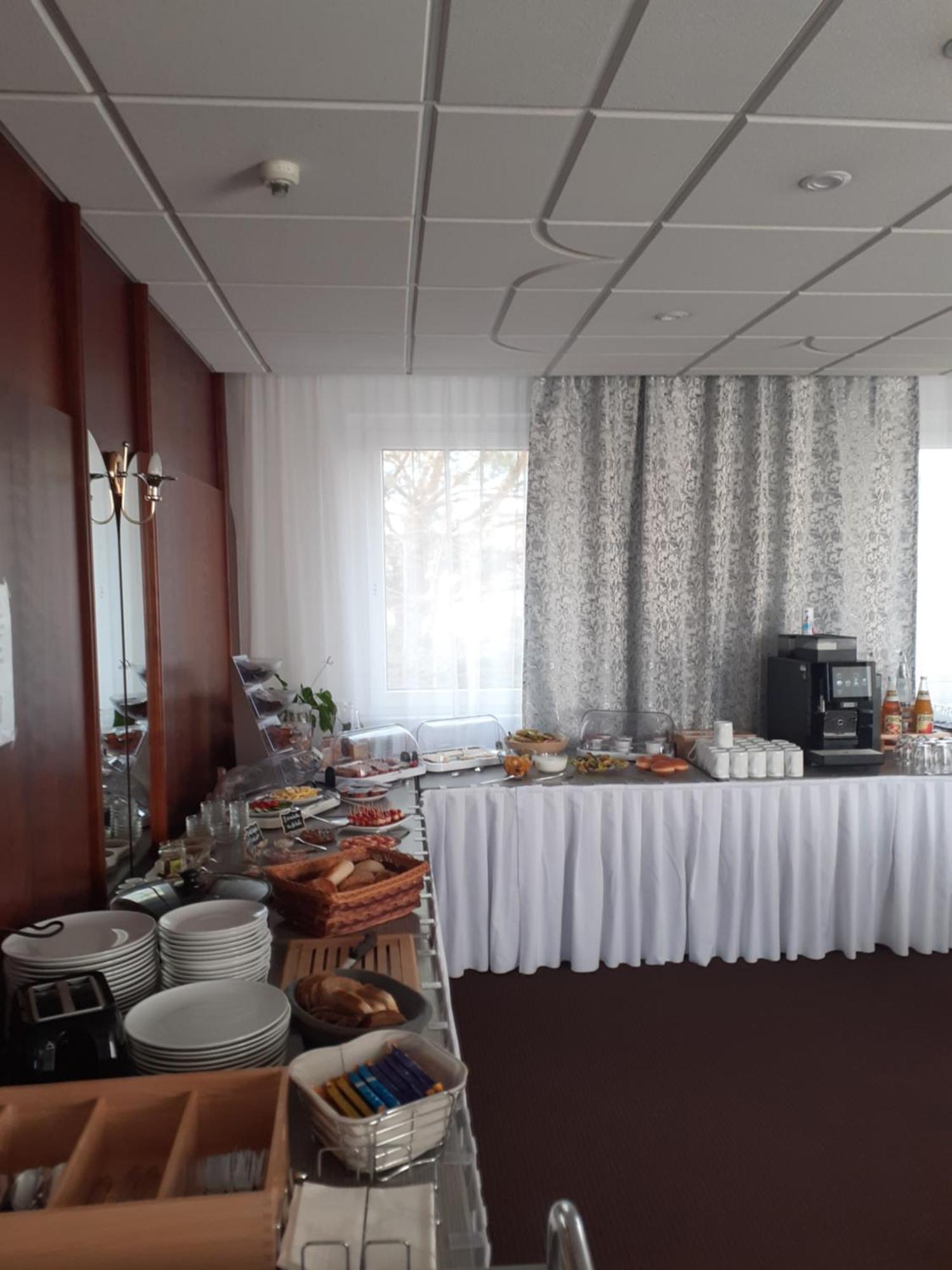 Hotel Zum Mueckenberger Hof Lauchhammer Zewnętrze zdjęcie